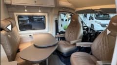 Roadrunner 600 – 4p Bürstner bus uit 2021