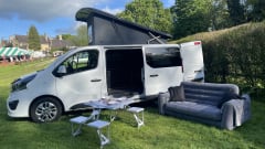 Lexi – 4 berth Vauxhall vivaro 