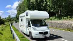 Zaneta –  Family Fiat New Life 6berth/6 belt Motorhome Hire