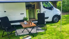 Camper beleving – 2p offgrid luxury - Renault Master L3H2