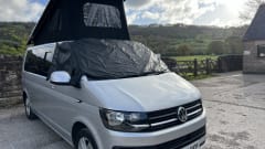 The XPLORER – 4 berth Volkswagen campervan from 2018