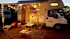 Coby Dethleff – Boho house on wheels