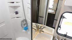 Ideal family motorhome Zefiro 675 1-6 berth (Edinburgh)