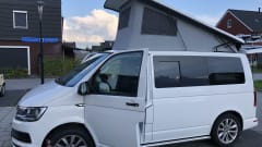 4p Volkswagen bus uit 2016
