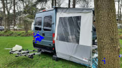 2p Fiat bus uit 2006