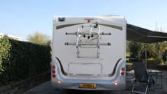 Super nice Mc Louis 4 person camper with various extras