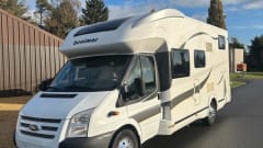 5p Benimar semi-integrated uit 2012