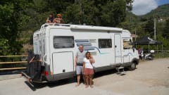 6 person family-friendly Hymer B644G