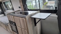 MW21 – 2 Berth Campervan/Motorhome - Fully equipped for your next Adventure