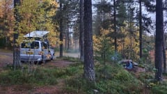 Spaceship – Nice 4p Volkswagen T5 California bus from 2007