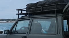 Fulvio Cherokee XJ – Roof tent 2 posti + 3 su Jeep Cherokee XJ 4x4