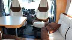 4-5 person Adria Coral S-680 SP