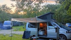 Tess – Camper elegante e confortevole 