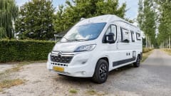 Joy – Beautiful 3p Pössl bus camper from 2020