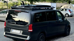 Dirt – Mercedes V-class off-road camper van