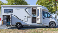 2p Malibu semi-integrated uit 2017