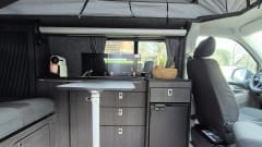 Zeeland Camper – Volkswagen T6 bus camper 2017