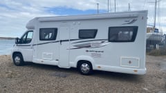 FUN BUS :0) – Large 6 berth Family Motorhome