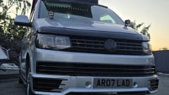 Wikes Adventures – 4 berth Volkswagen campervan 