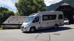 Linquenda – Very comfortable Knaus Semi-Integral