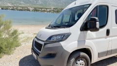 Rodi – Rodi gemütlicher, selbstausgebauter Peugeot Boxer Kastenwagen