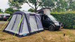 Black 2.5 TDI Multivan T5 Highline Camperbus