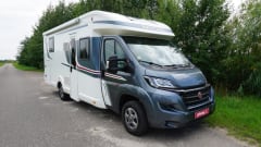 4p Rapido camper