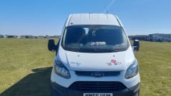 DUSTY – FORD TRANSIT CUSTOM HIGH TOP - UP TO 5 BERTH