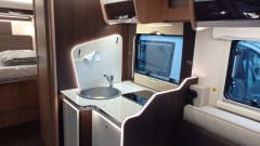 OK camper – 4p McLouis semi-integrated uit 2022