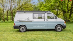 Surfer – 3p Volkswagen campervan from 1998