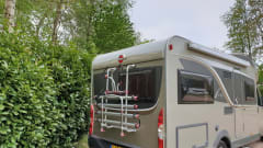Golden Dream – Luxurious, bright, spacious, 4 pp Burstner camper