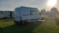 Renault-Bus mit 2 Sitzplätzen aus dem Jahr 2016