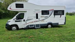 Roly 2 – Roller Team 746 - 6 Berth & 6 Travel seats - Great family vehicle  - Auto