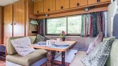 The Dude – Awesome retro camper from 1990