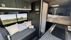 Comfortable 2-Berth Campervan - Off-Grid Ready & 6m!