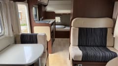 Mikey – 6 bed / 6 seatbelt Motorhome - let’s go on a road trip