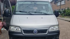 Tweede Hans – 2p Fiat bus from 2003