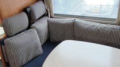 4p Hymer integrated uit 2005