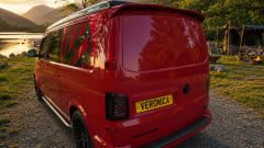 Veronica – Spazioso VW T5.1 a Saltburn, North Yorkshire. Letto matrimoniale!