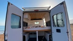 The sunchaser – Peugeot boxer 2018 OFF-GRID
