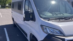 Minty B – 3 berth Peugeot campervan from 2022