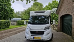 Sunny – Very complete Sunlight camper