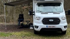 "Reverie" – Linea Titanium 797 Ford 165 AT8V Heavy 3 pers. bwj.2026