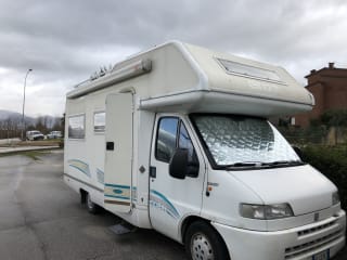 Noleggio Camper In Umbria Affitto Camper Goboony