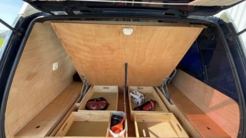 Maxima  – 2p Volkswagen bus from 1986
