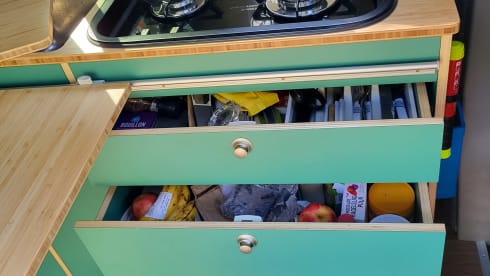 Bussie – 2p Volkswagen campervan uit 2014