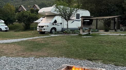 LOUISTJE 🚐 – 6p McLouis alcove from 2007