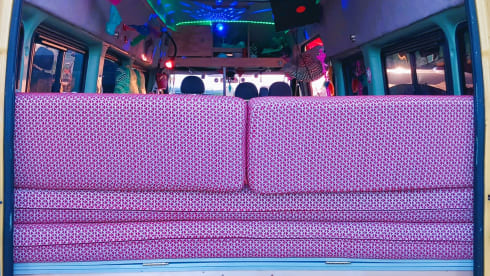 FESTIVALBUS – Converted "FESTIVALBUS" for 5 people! (2012 Ford Transit)