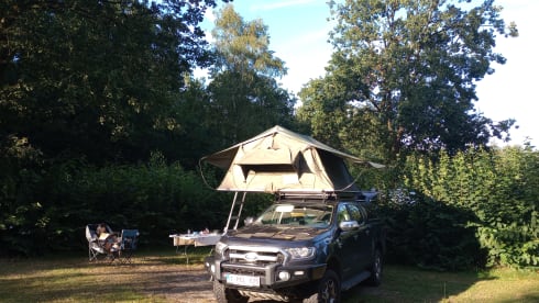 4p Ford rooftop from 2016