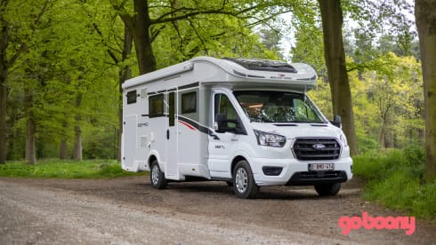 Mielke – Spacious Mobilhome Rollerteam Zefiro Plus 298TL 5 persons - Automatic